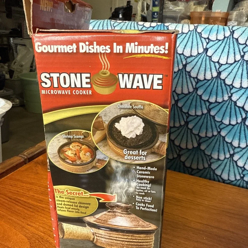 TeleBrands 7370‎ Stone Wave Microwave Cooker - Brown